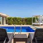 Villa Loendros, Calma Moradia Com Piscina Privada, *
