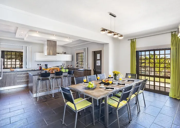 Loendros, Calma Moradia Com Piscina Privada, Villa