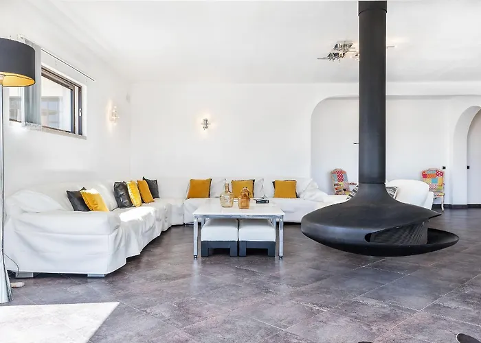 Loendros, Calma Moradia Com Piscina Privada, Villa