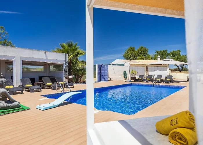 Villa Loendros, Calma Moradia Com Piscina Privada,