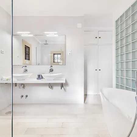 Loendros, Calma Moradia Com Piscina Privada, Villa Guia (Faro)