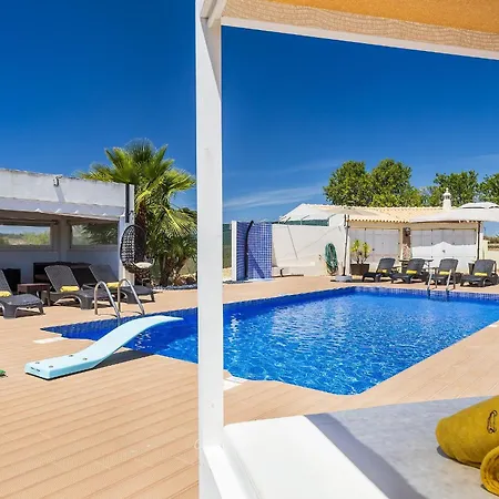 Villa Loendros, Calma Moradia Com Piscina Privada,