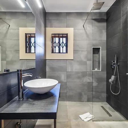 Loendros, Calma Moradia Com Piscina Privada,