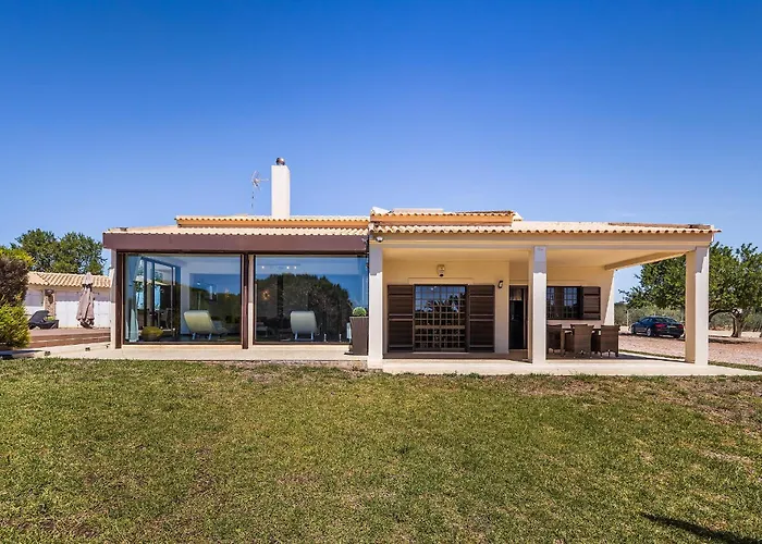 Loendros, Calma Moradia Com Piscina Privada, Villa Guia (Faro)