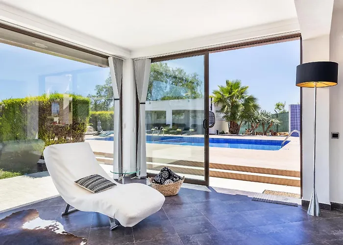 Loendros, Calma Moradia Com Piscina Privada, * Guia (Faro)